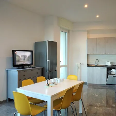 Astrid House Apartment