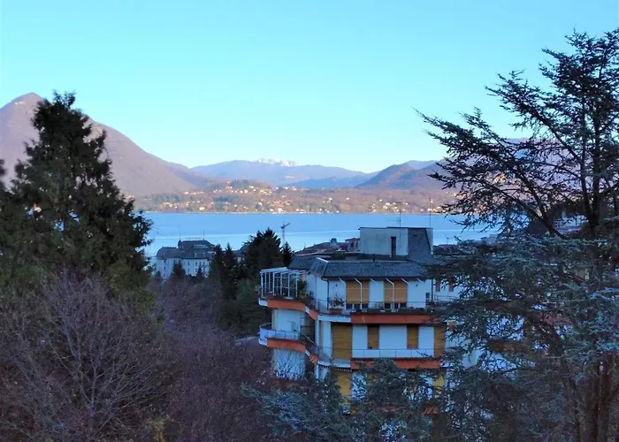 Daire Astrid House Stresa