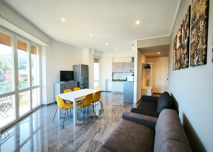 Astrid House * Stresa
