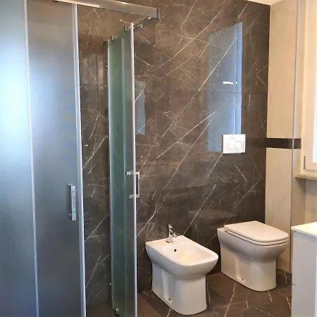 Apartment Astrid House Stresa