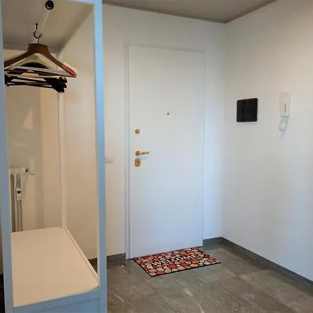 Appartamento Astrid House *
